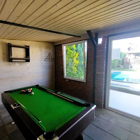 New Homes With A Swimming Pool,